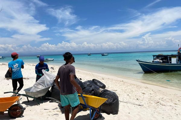 Waste management process in Sabah’s Mantanani Island